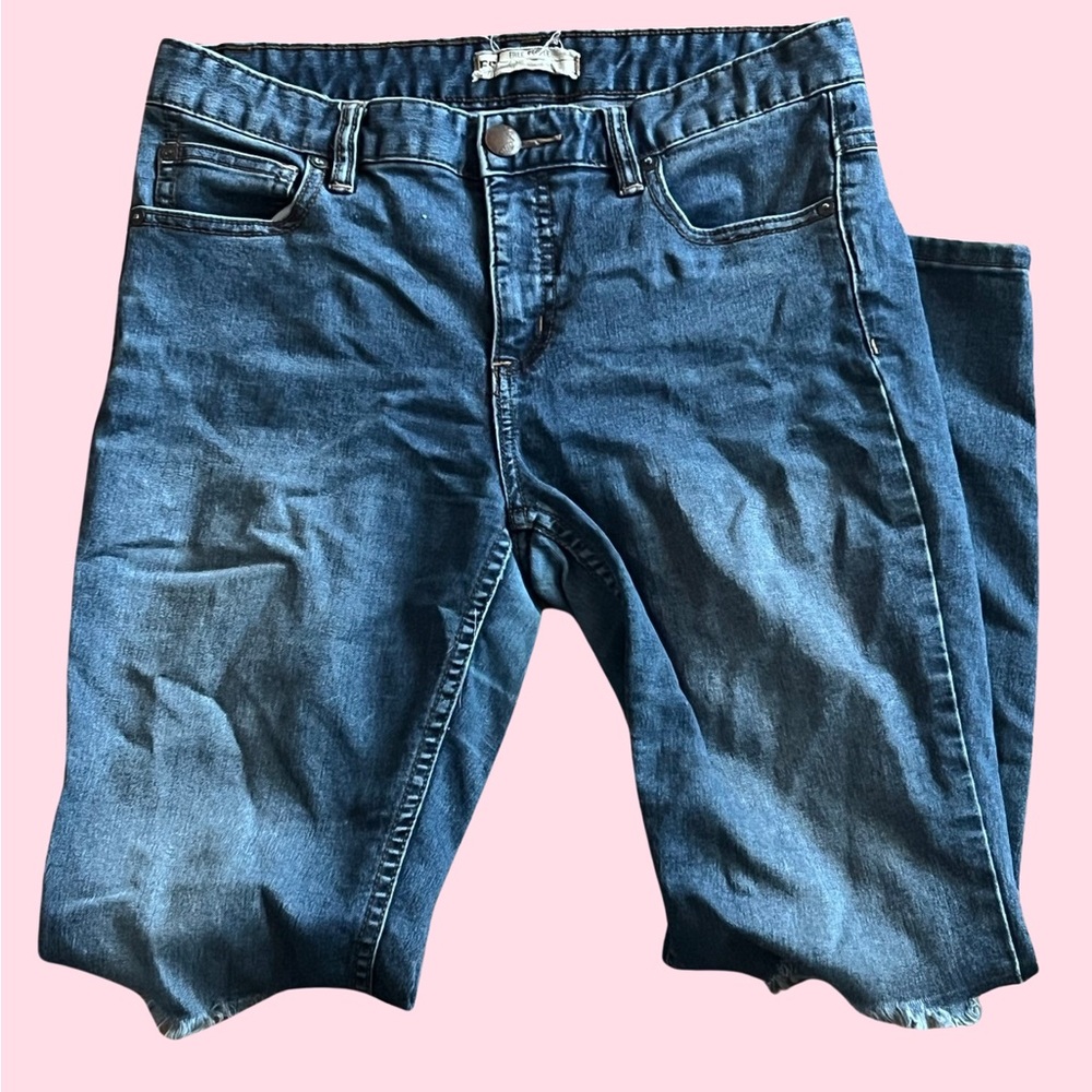 Free people high waisted ripped jeans size 28”